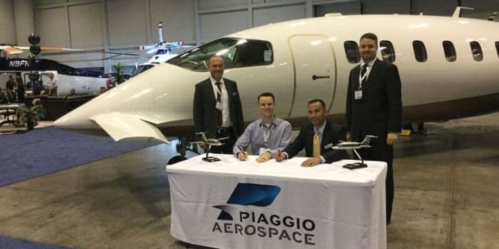 Orlando, FL USA Piaggio Aerospace signs contract for the sale of 5 Avanti EVO in the United States